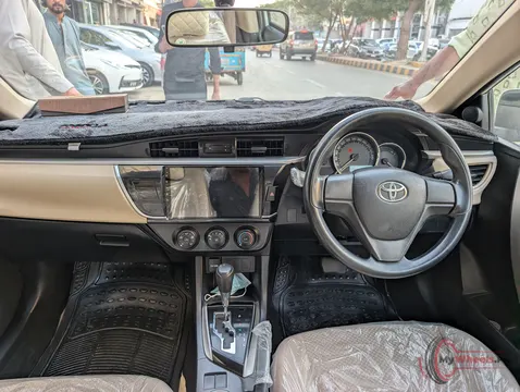 2017 Toyota Corolla ALTIS 1.6 photo 5
