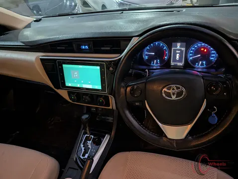 2017 Toyota Corolla ALTIS 1.6 photo 5