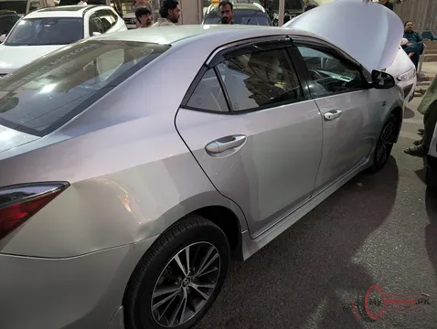 2017 Toyota Corolla ALTIS 1.6 photo 3