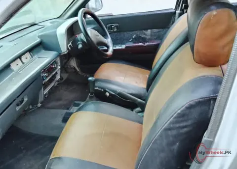 1994 Suzuki Cultus photo 3