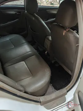 2009 Toyota Corolla photo 5