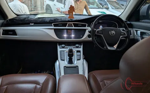 2021 PROTON X70 PREMIUM FWD photo 5