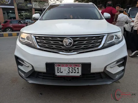 2021 PROTON X70 PREMIUM FWD photo 1