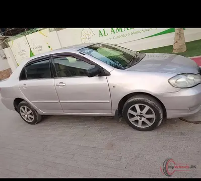 2002 Toyota Corolla photo 4
