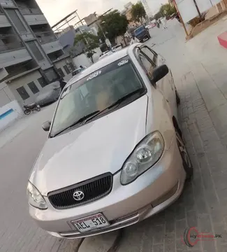 2002 Toyota Corolla photo 5