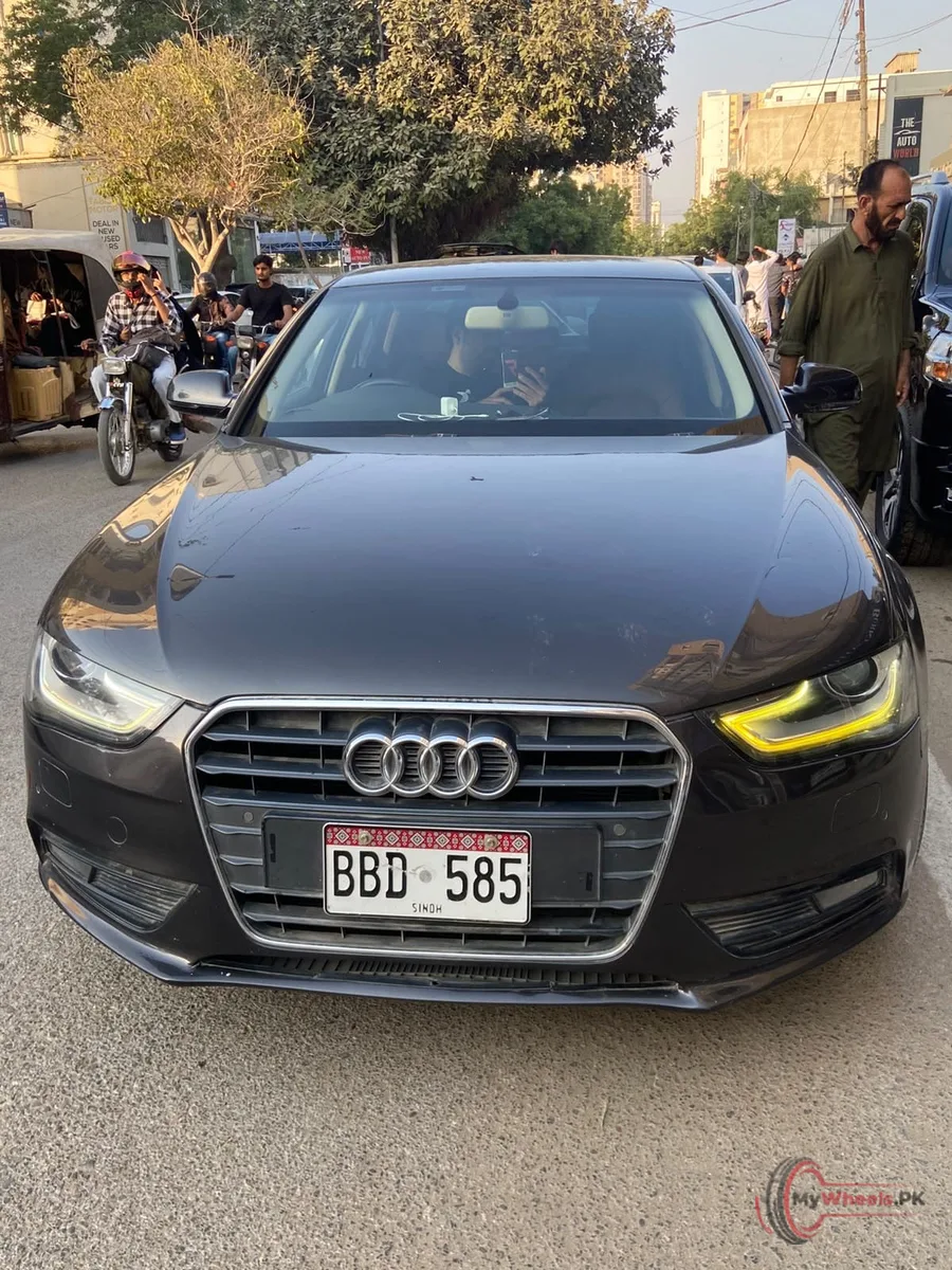 2014 Audi A4 1.8 Tfsi main vehicle photo