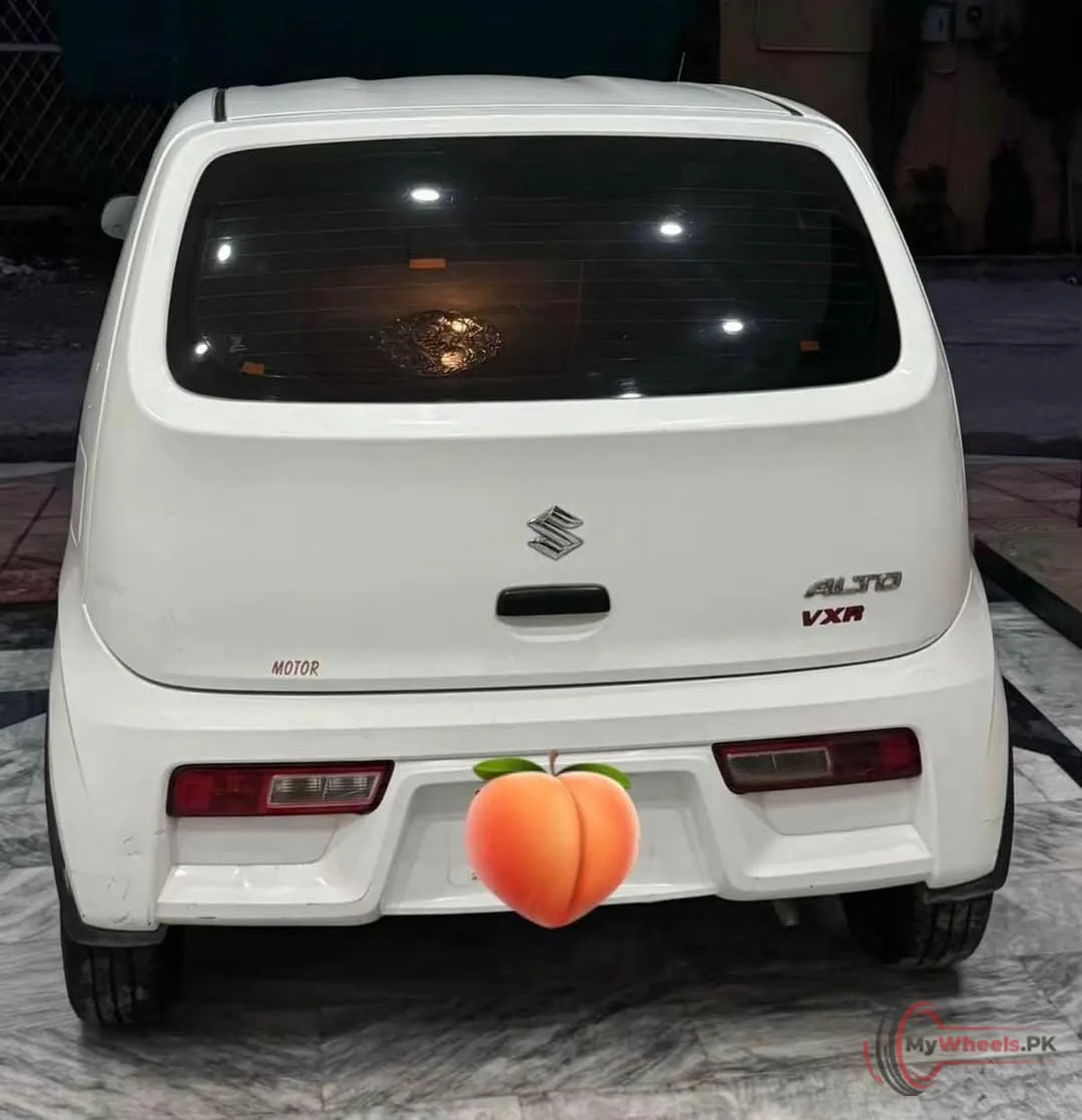 2022 Suzuki Alto main vehicle photo