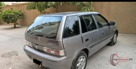 2015 Suzuki Cultus photo 7