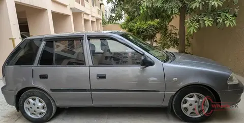 2015 Suzuki Cultus photo 6