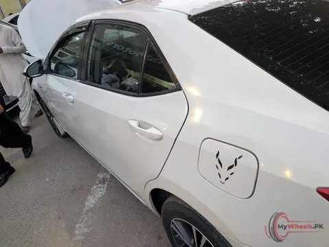 2015 Toyota Corolla GLI AUTOMATIC 1.3 VVTi photo 4