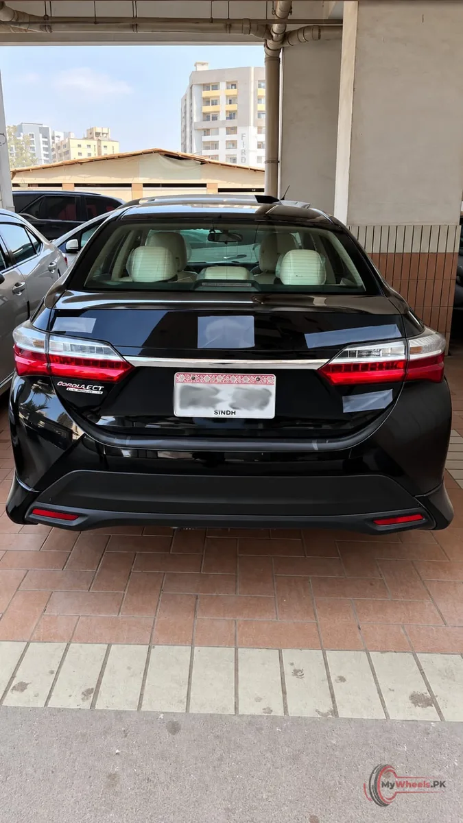 2022 Toyota Corolla ALTIS 1.6 X CVT-i main vehicle photo