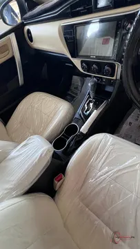 2022 Toyota Corolla ALTIS 1.6 X CVT-i photo 15
